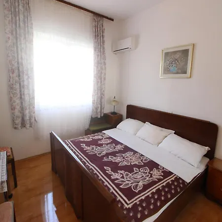 In Near The Apartamento