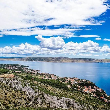 In Near The Apartamento